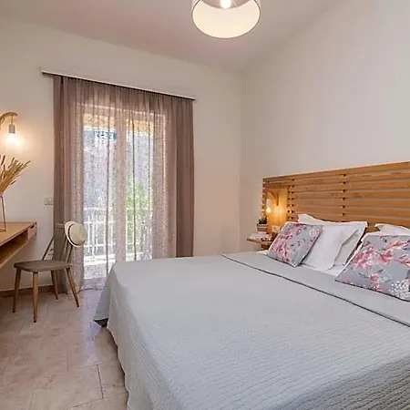 Sunset Hotel 3*