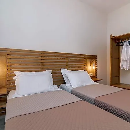 Sunset Hotel 3*